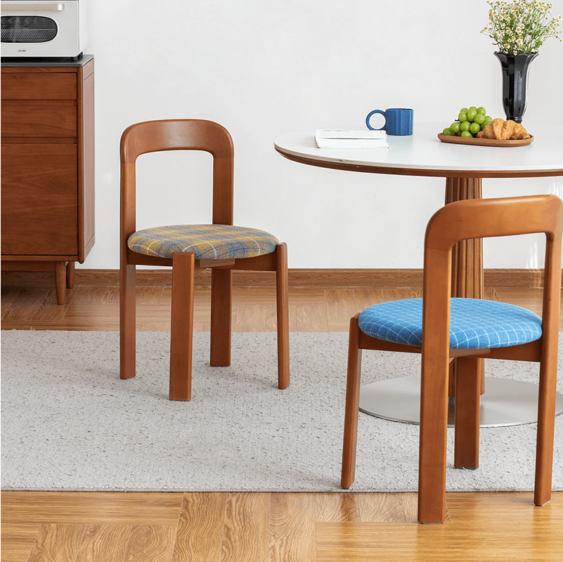 孟菲斯餐椅原图